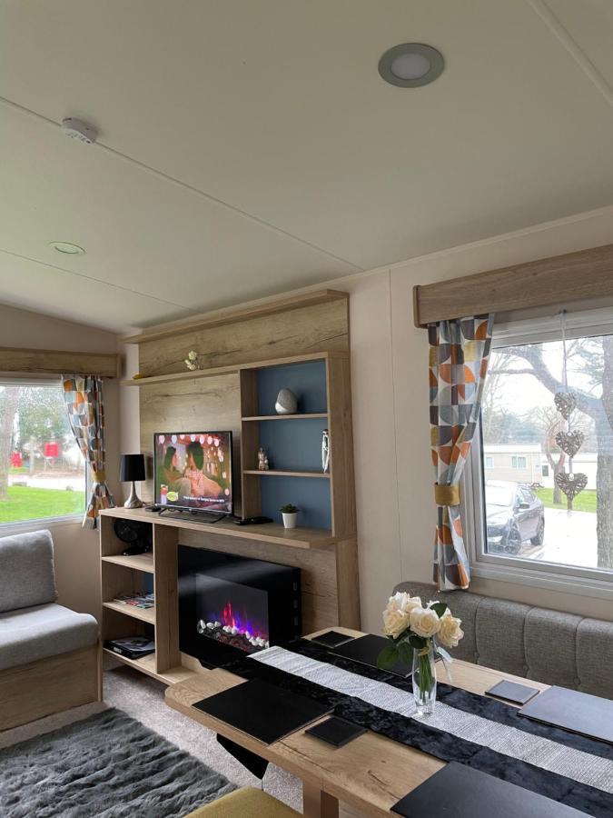Deluxe, 3 Bed Holiday Home At Combe Haven Holiday Park 哈斯丁 外观 照片
