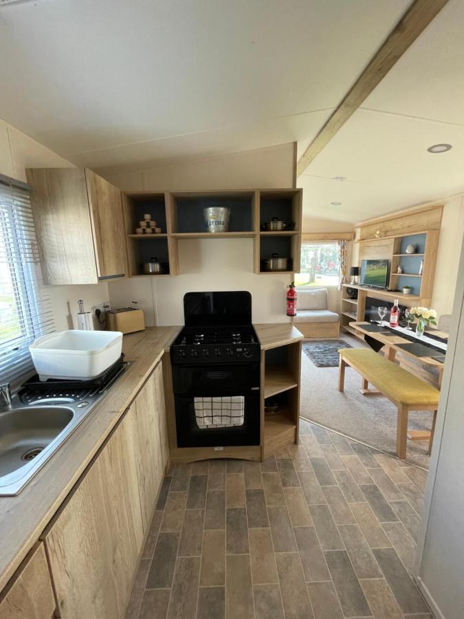 Deluxe, 3 Bed Holiday Home At Combe Haven Holiday Park 哈斯丁 外观 照片